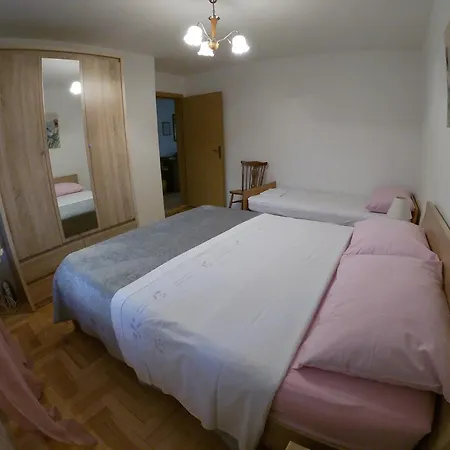 Ruzica Apartment